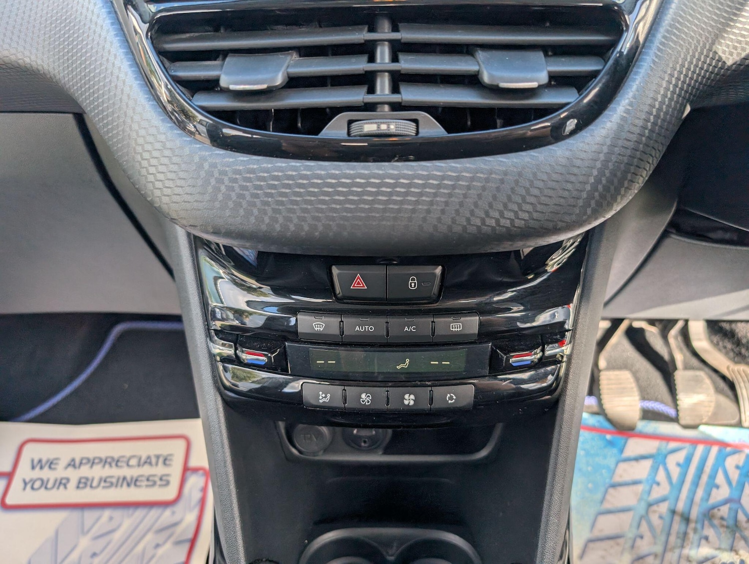 Used Peugeot 2008 2017 for sale - 76585144: Photo 56