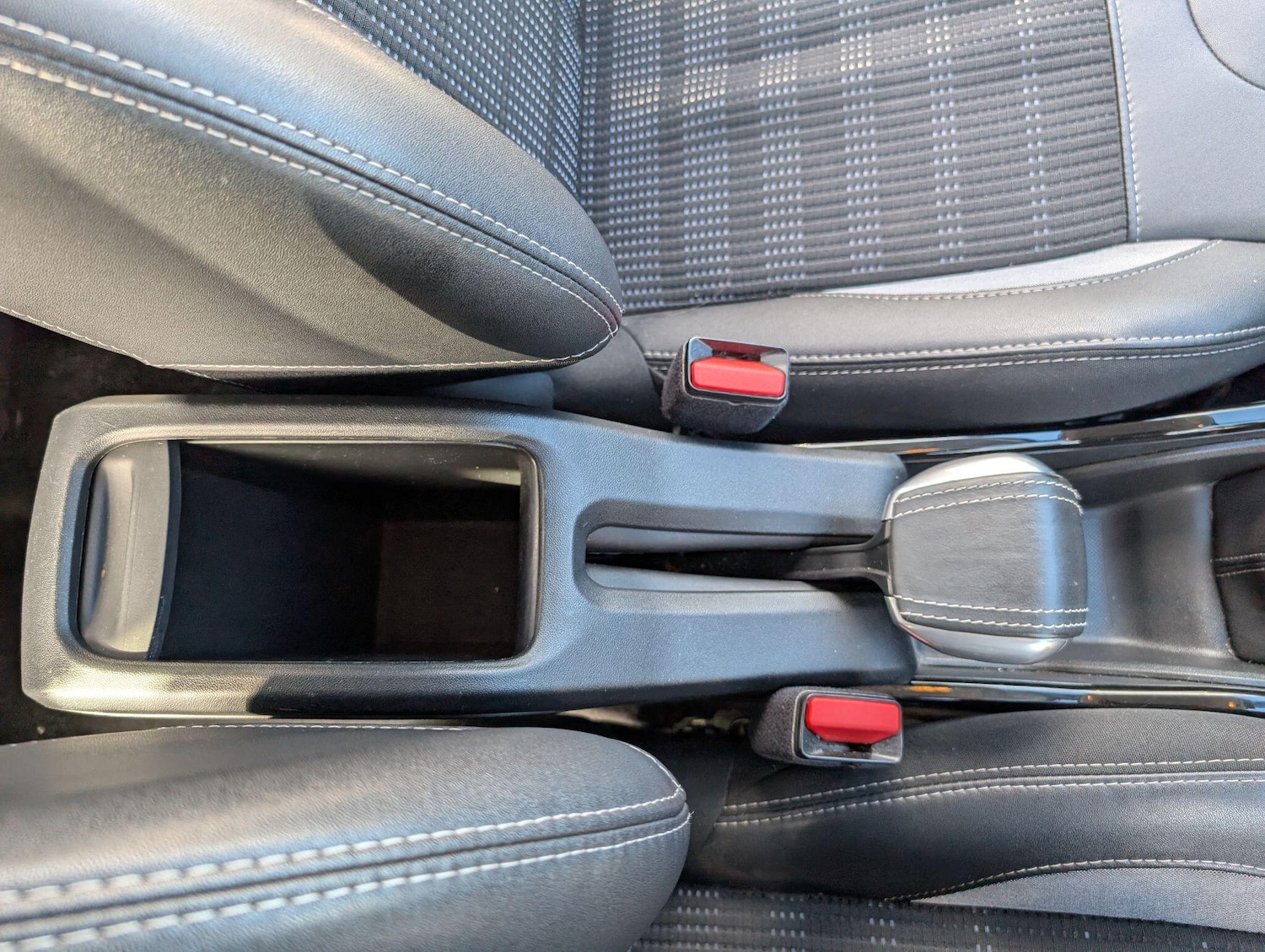 Used Peugeot 2008 2017 for sale - 76585144: Photo 58