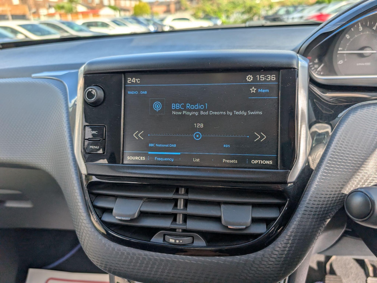 Used Peugeot 2008 2017 for sale - 76585144: Photo 60