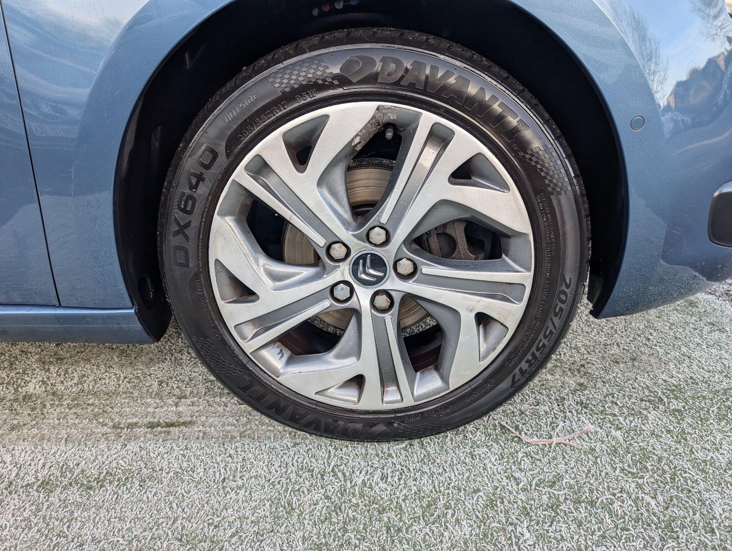 Used Citroen C4 Picasso 2013 for sale - 76701363: Photo 32