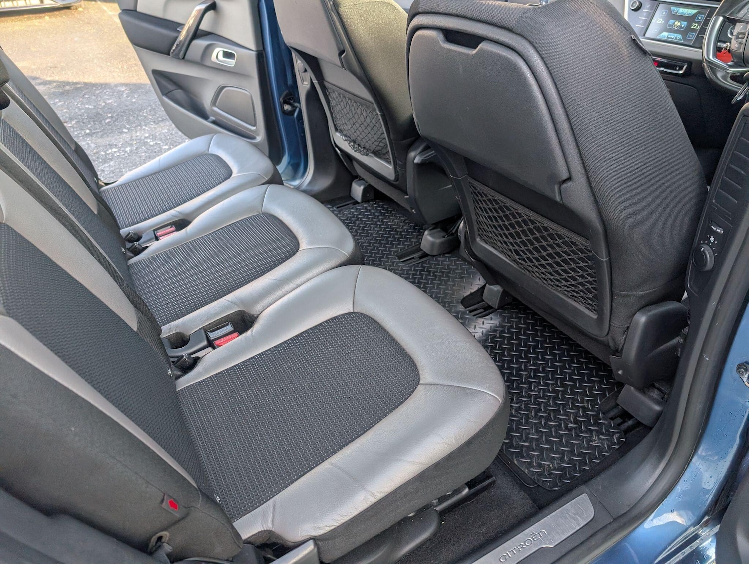 Used Citroen C4 Picasso 2013 for sale - 76701363: Photo 46