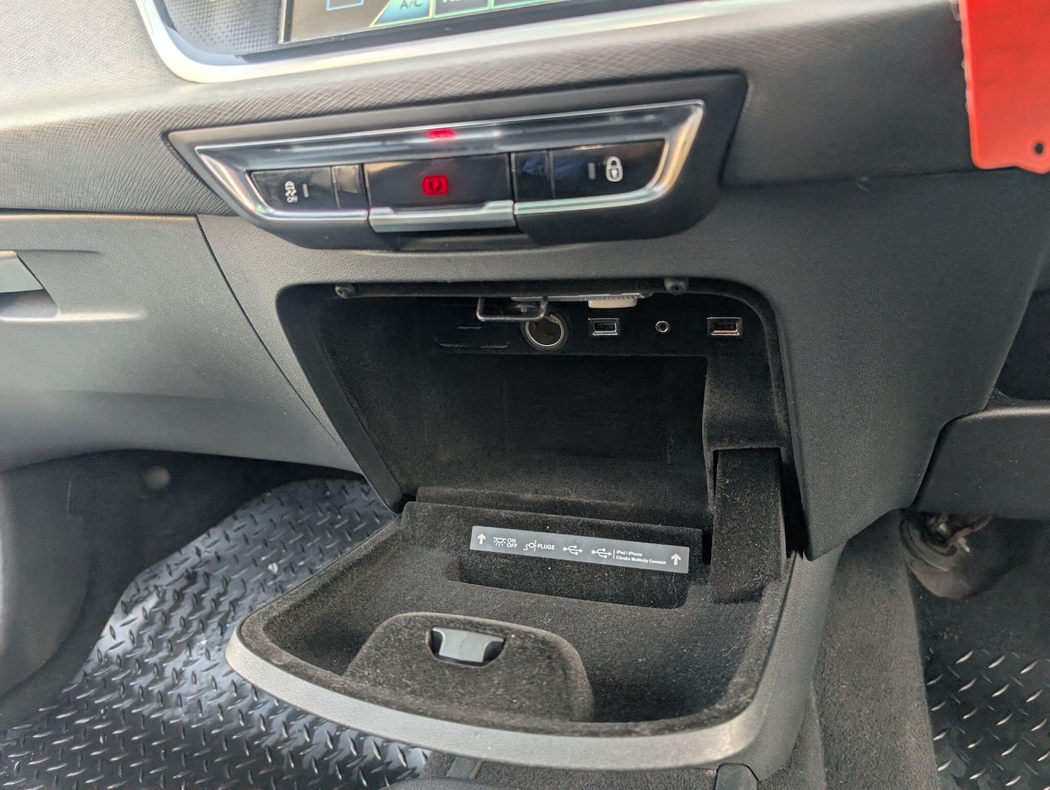 Used Citroen C4 Picasso 2013 for sale - 76701363: Photo 56