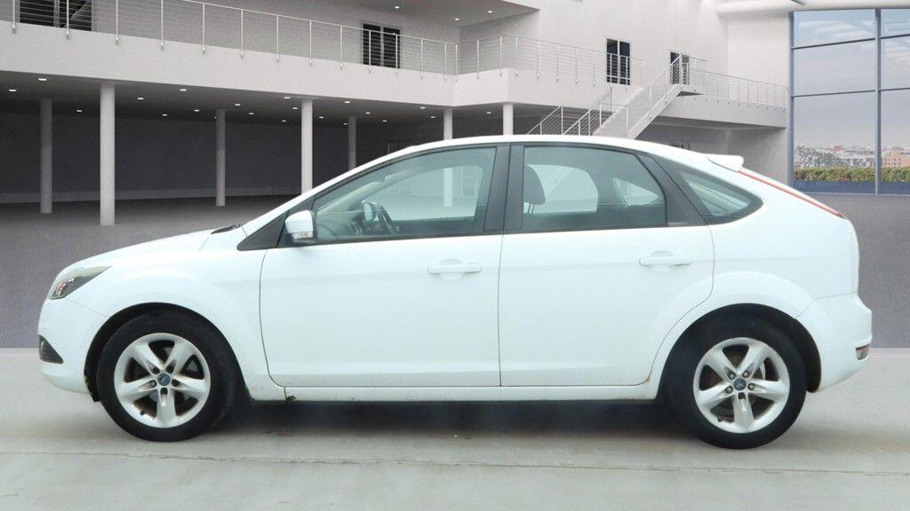 Used Ford Focus 2010 for sale - 77091209: Photo 18