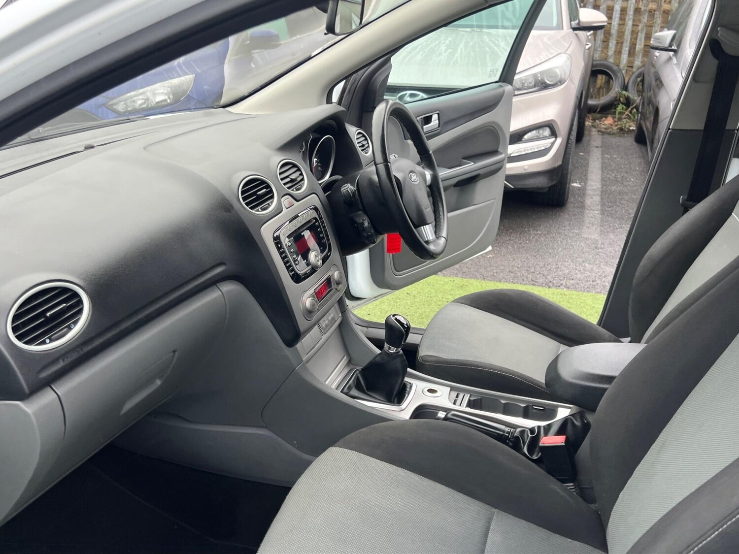 Used Ford Focus 2010 for sale - 77091209: Photo 33