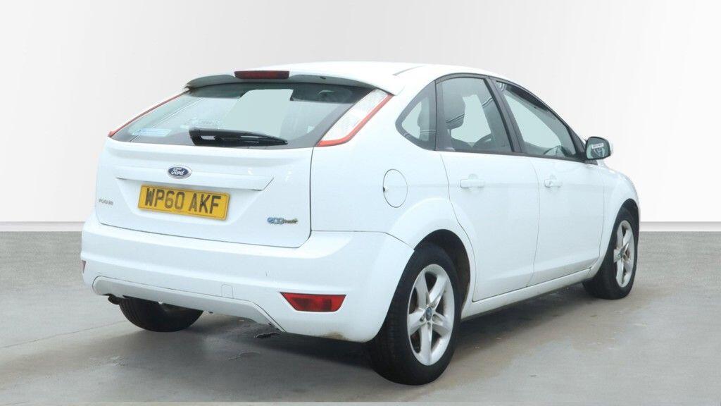 Used Ford Focus 2010 for sale - 77091209: Photo 4