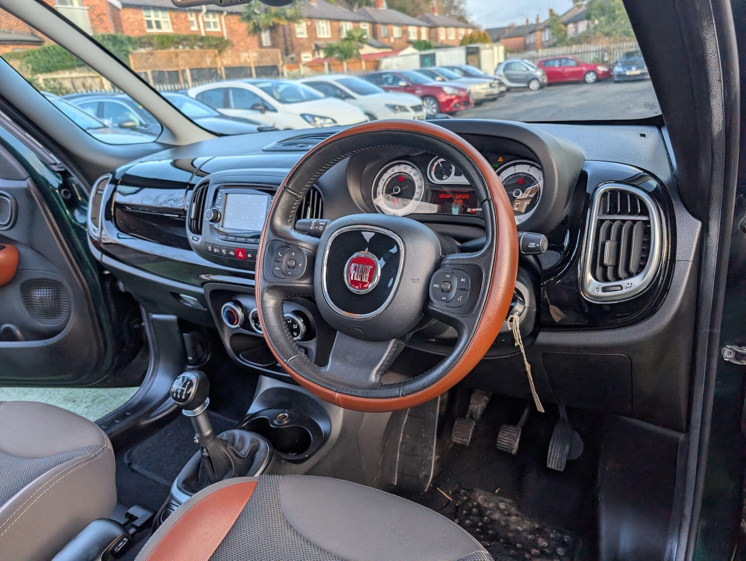 Used Fiat 500L 2013 for sale - 76899606: Photo 2