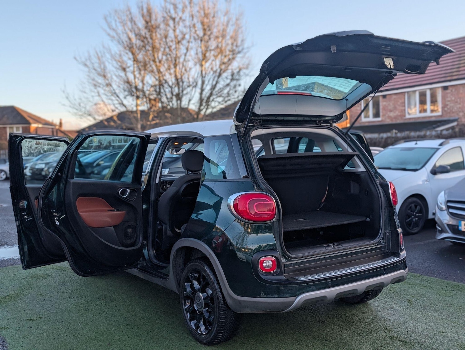 Used Fiat 500L 2013 for sale - 76899606: Photo 3