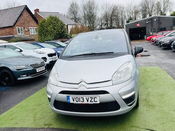 Used Citroen C4 Picasso 2013 for sale - 77854181: Photo