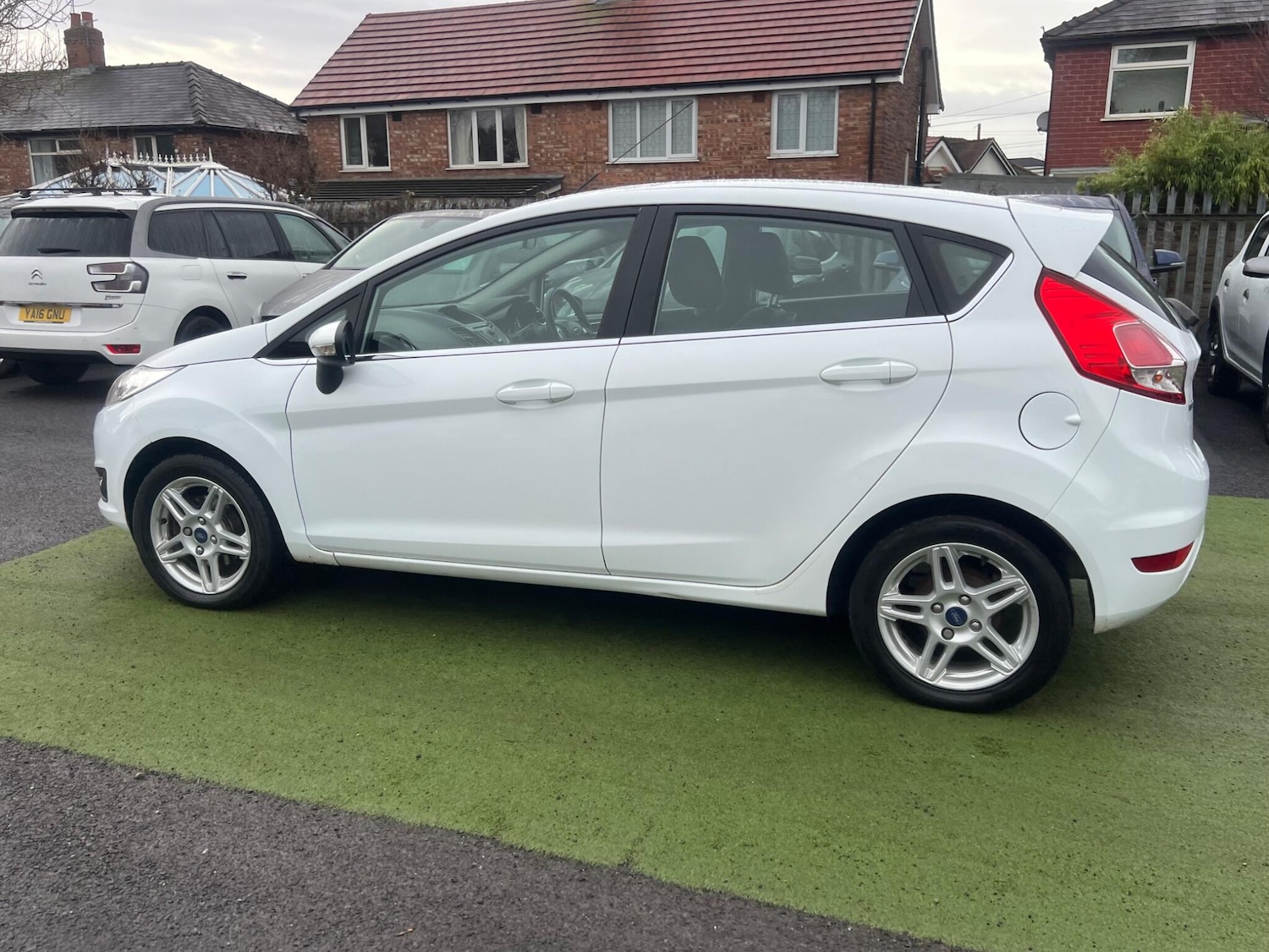 Used Ford Fiesta 2013 for sale - 77191822: Photo 33