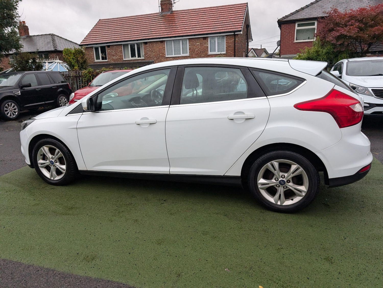 Used Ford Focus 2013 for sale - 76042852: Photo 19