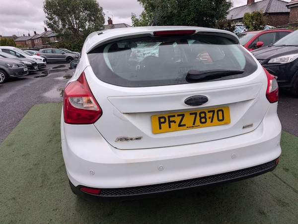 Used Ford Focus 2013 for sale - 76042852: Photo 24