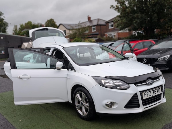 Used Ford Focus 2013 for sale - 76042852: Photo 42