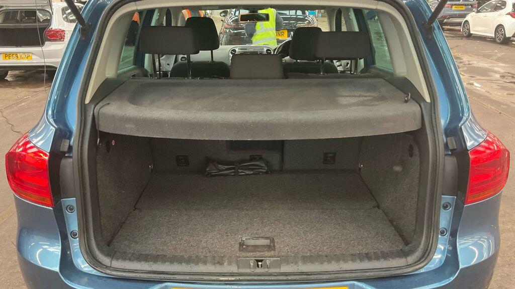 Used Volkswagen Tiguan 2015 for sale - 76562359: Photo 7