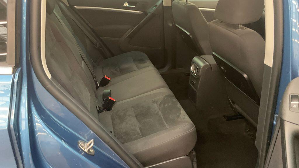 Used Volkswagen Tiguan 2015 for sale - 76562359: Photo 8