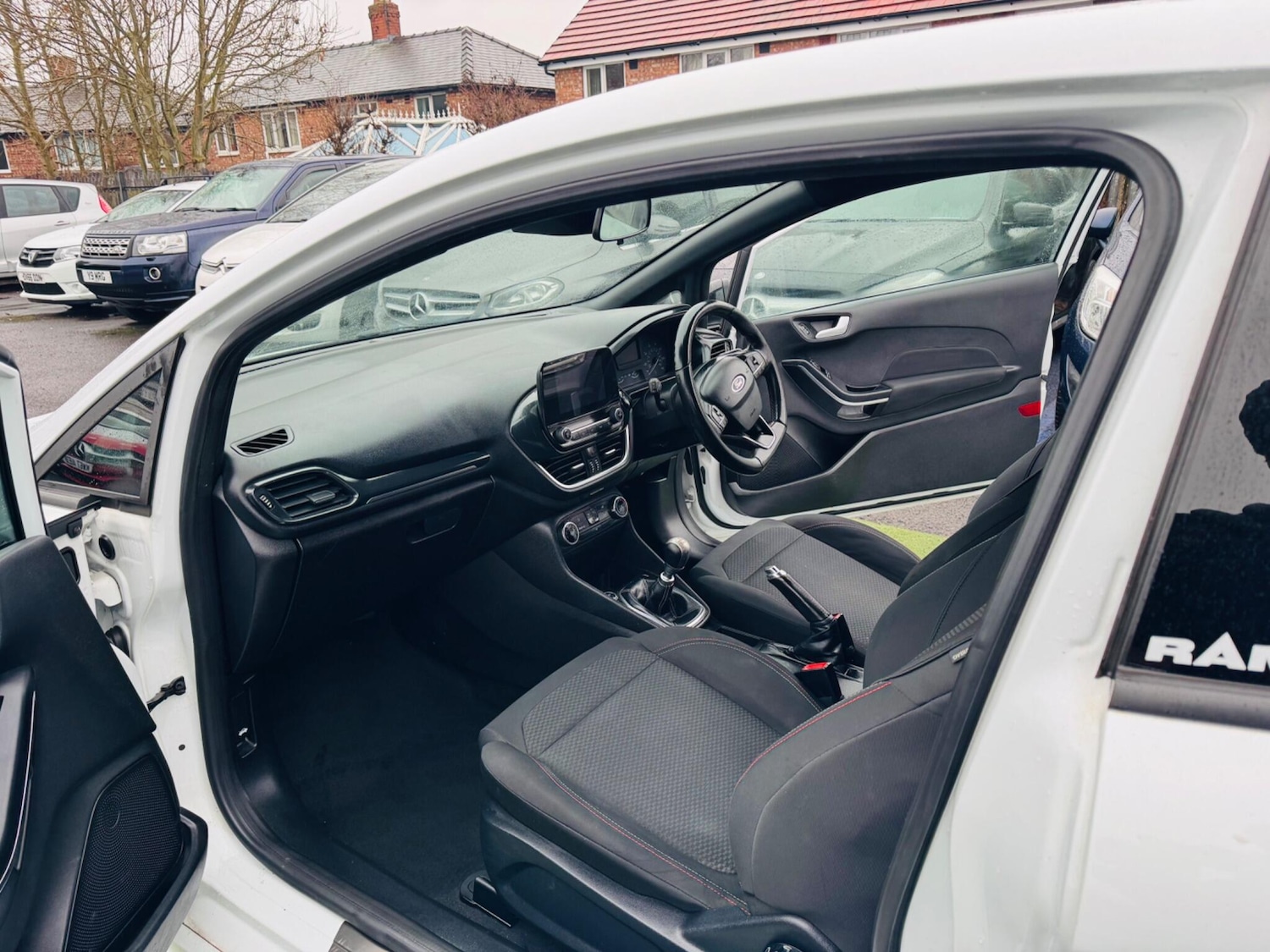 Used Ford Fiesta 2018 for sale - 77425877: Photo 43