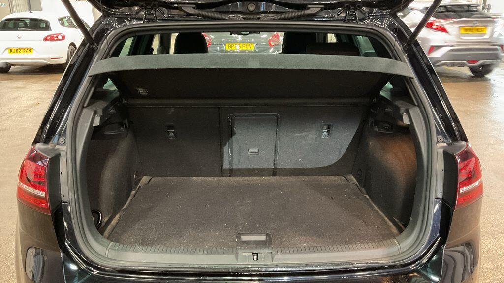 Used Volkswagen Golf 2014 for sale - 77255236: Photo 13