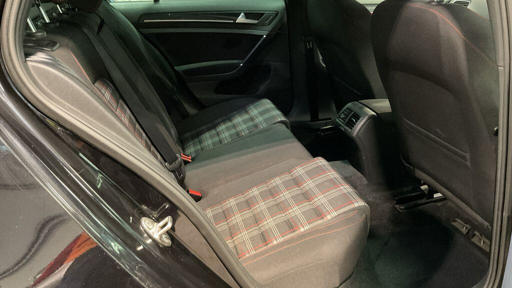 Used Volkswagen Golf 2014 for sale - 77255236: Photo 14