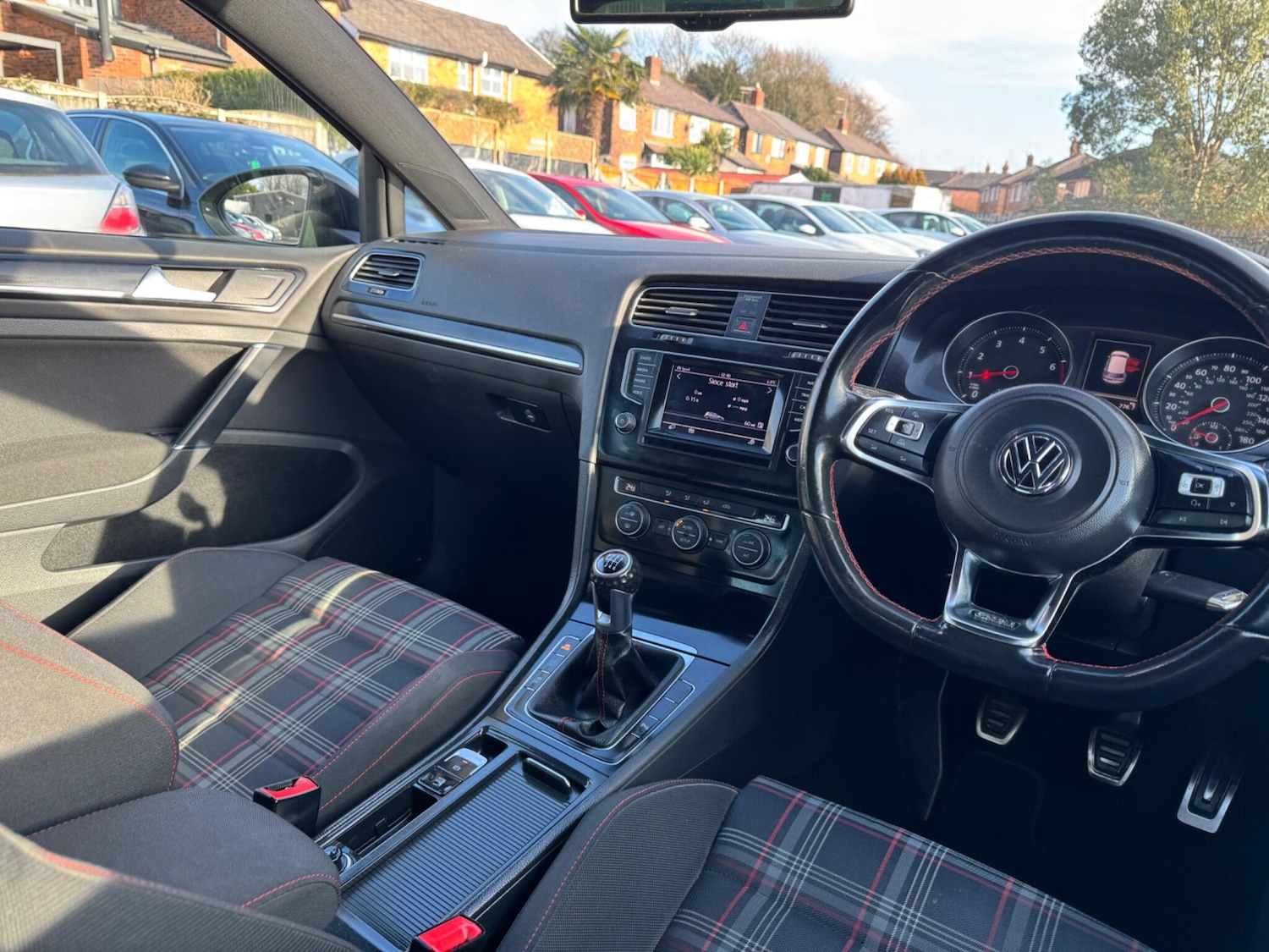 Used Volkswagen Golf 2014 for sale - 77255236: Photo 35