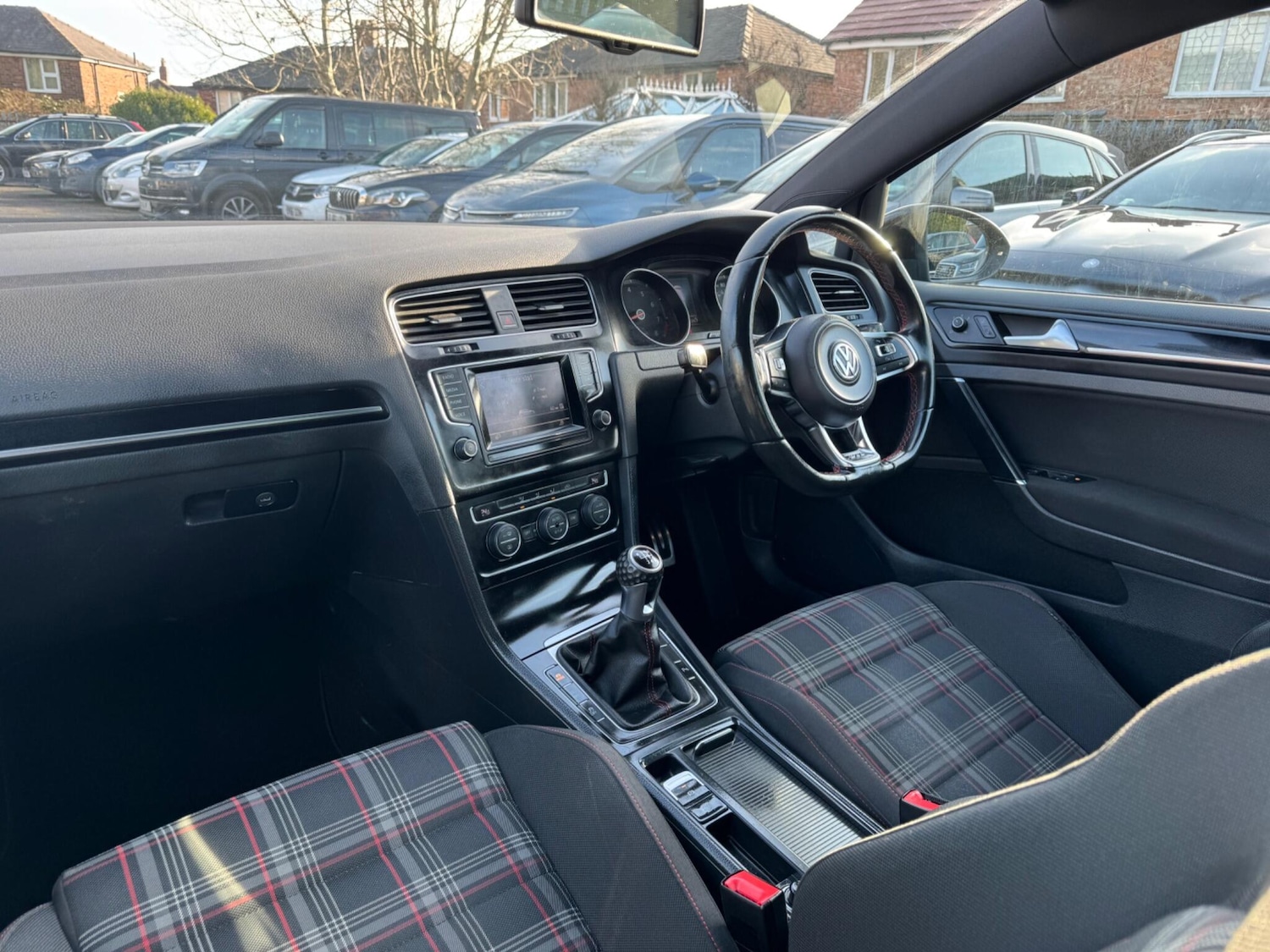 Used Volkswagen Golf 2014 for sale - 77255236: Photo 36