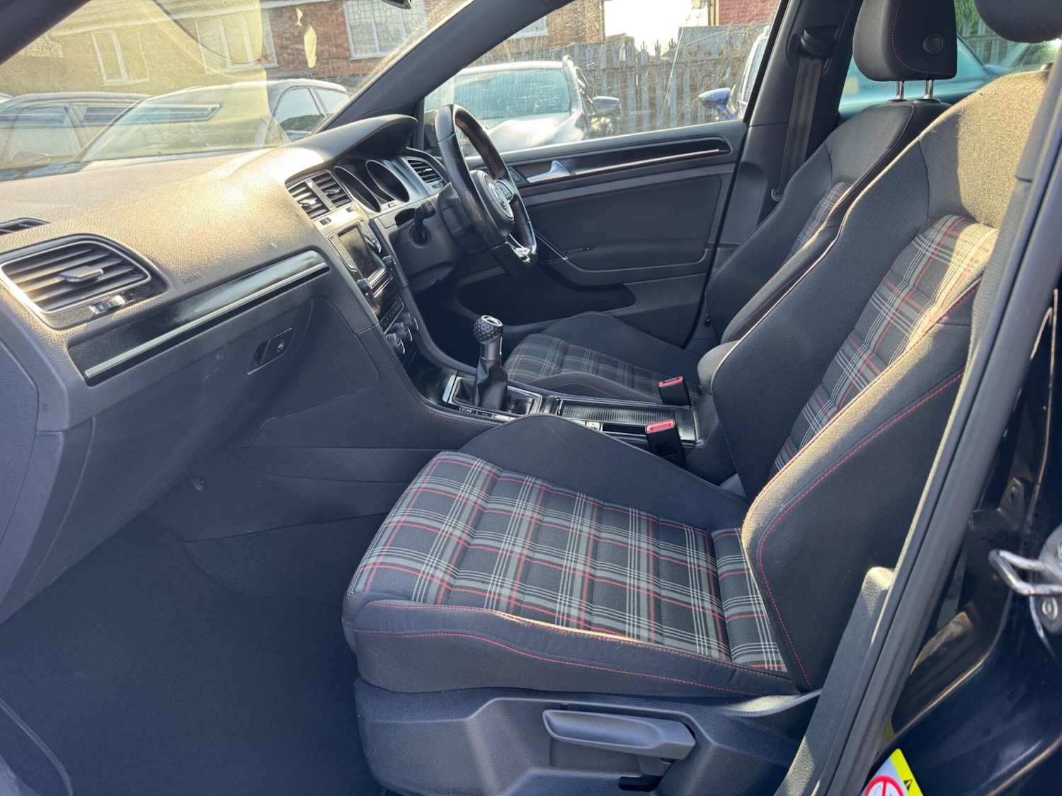 Used Volkswagen Golf 2014 for sale - 77255236: Photo 44