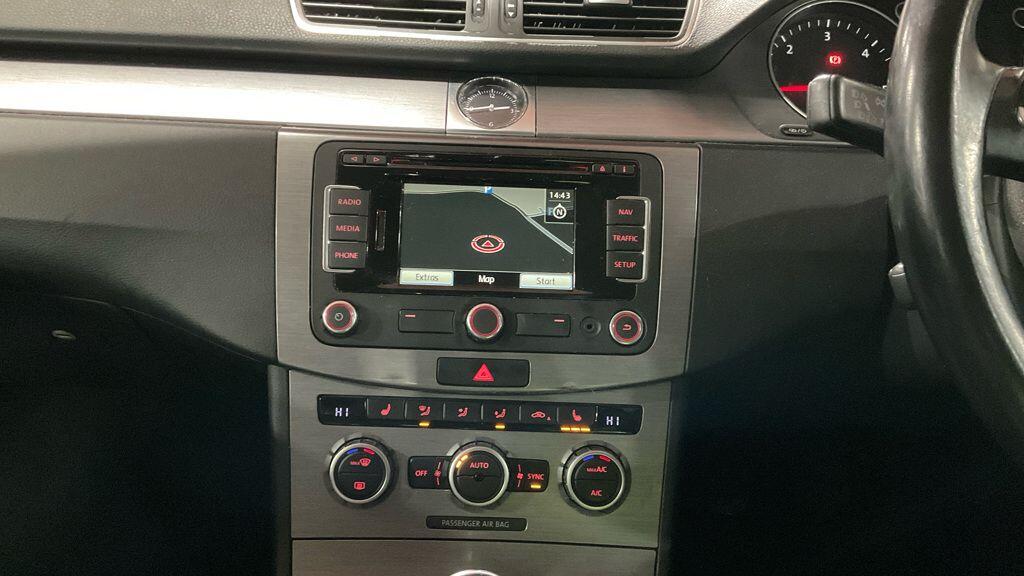 Used Volkswagen Passat 2014 for sale - 76572911: Photo 15