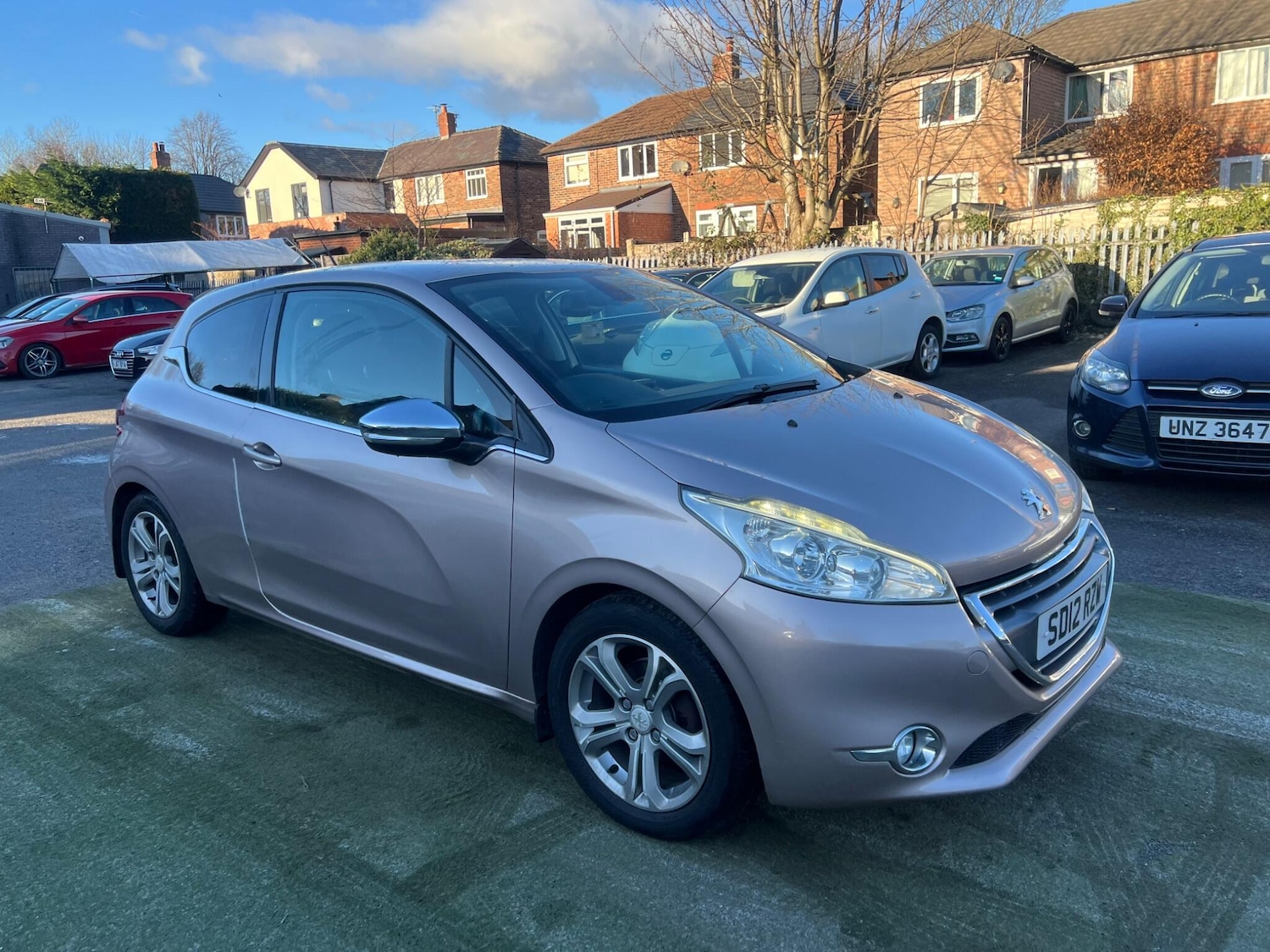 Used Peugeot 208 2012 for sale - 77097628: Photo 11