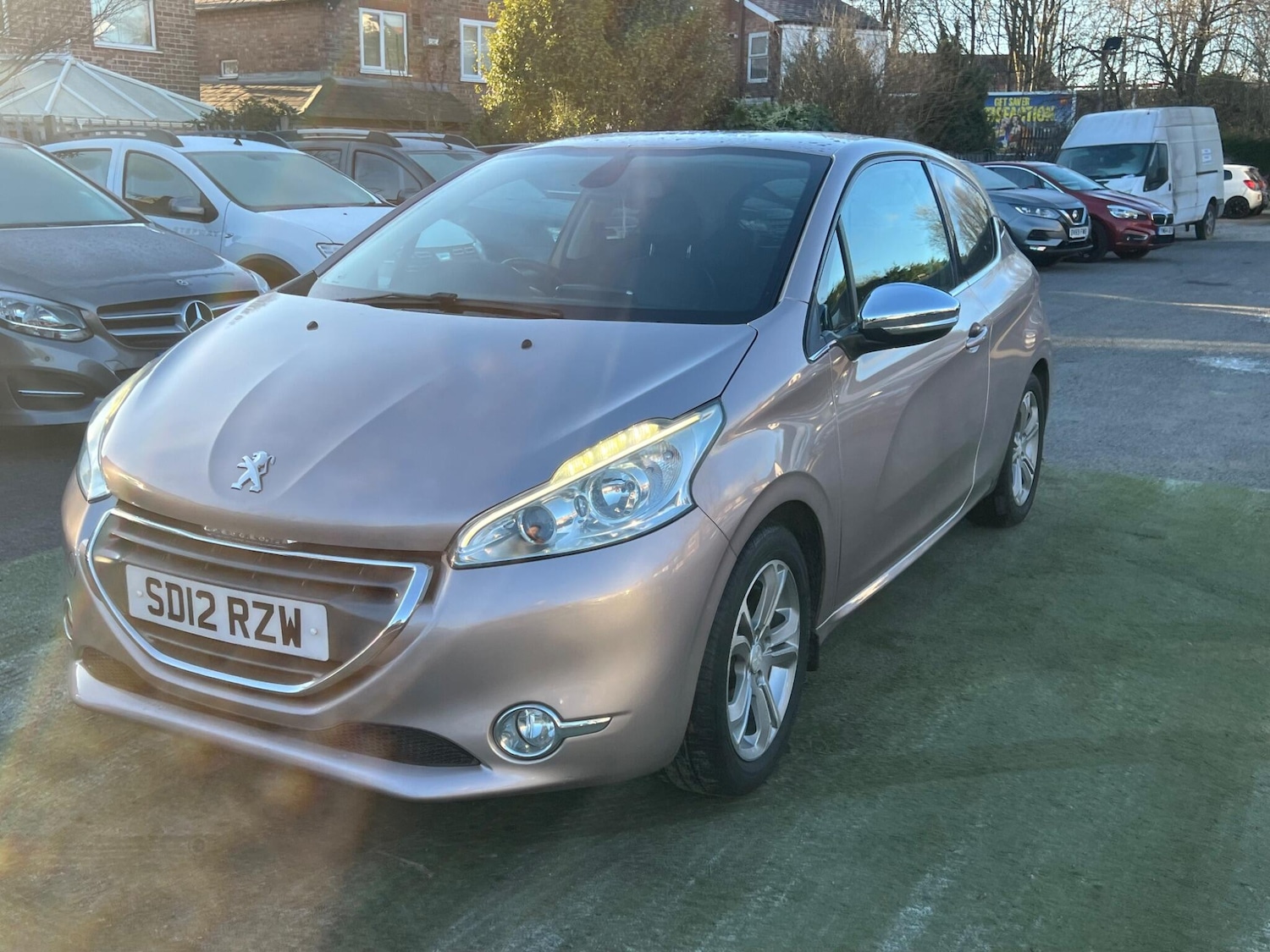 Used Peugeot 208 2012 for sale - 77097628: Photo 21