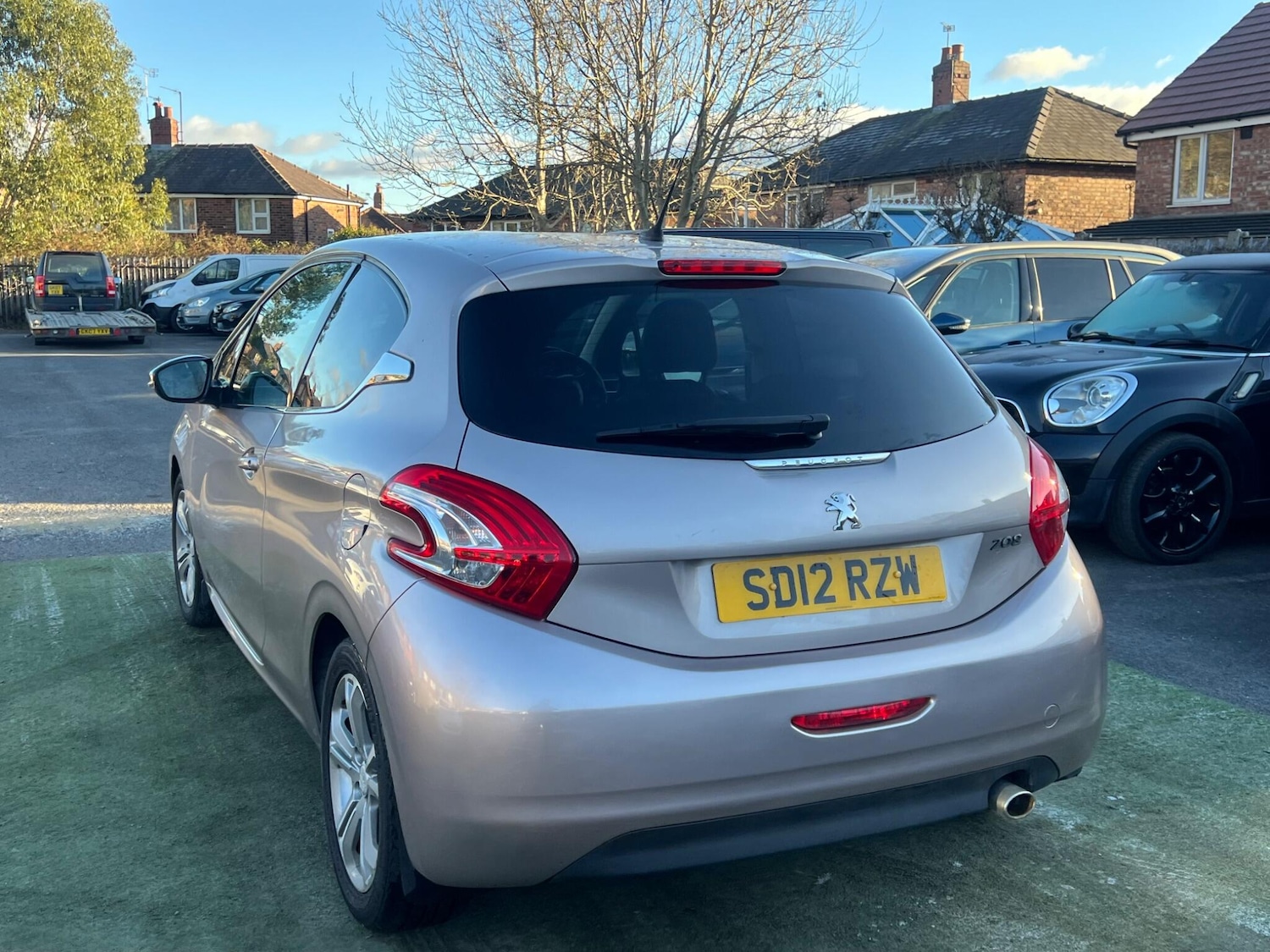 Used Peugeot 208 2012 for sale - 77097628: Photo 26