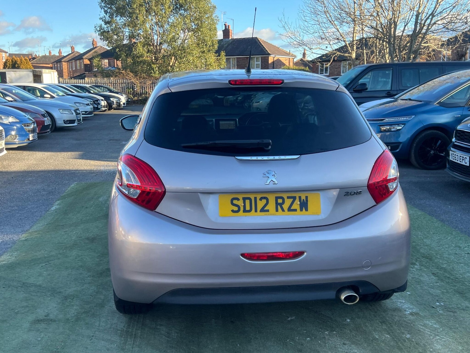 Used Peugeot 208 2012 for sale - 77097628: Photo 34