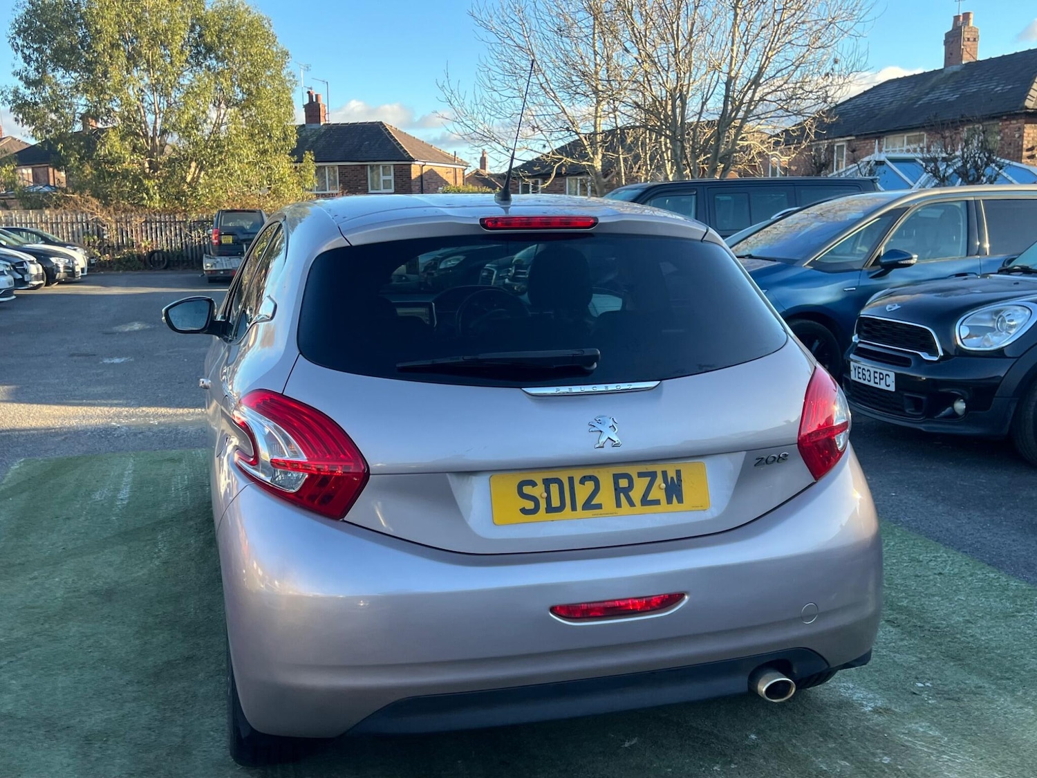 Used Peugeot 208 2012 for sale - 77097628: Photo 35