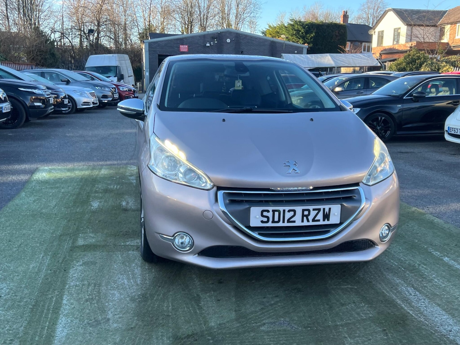 Used Peugeot 208 2012 for sale - 77097628: Photo 4