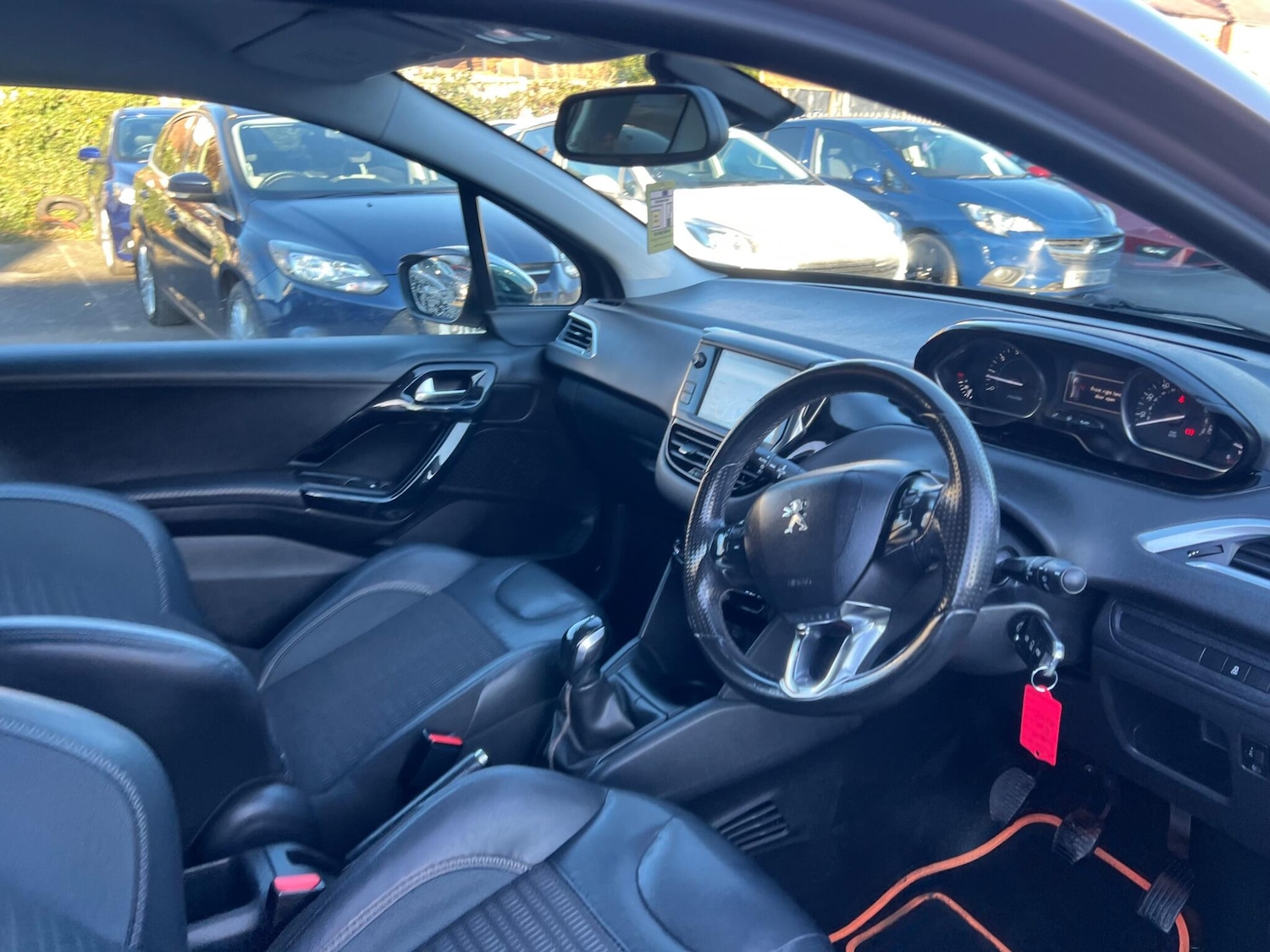 Used Peugeot 208 2012 for sale - 77097628: Photo 50