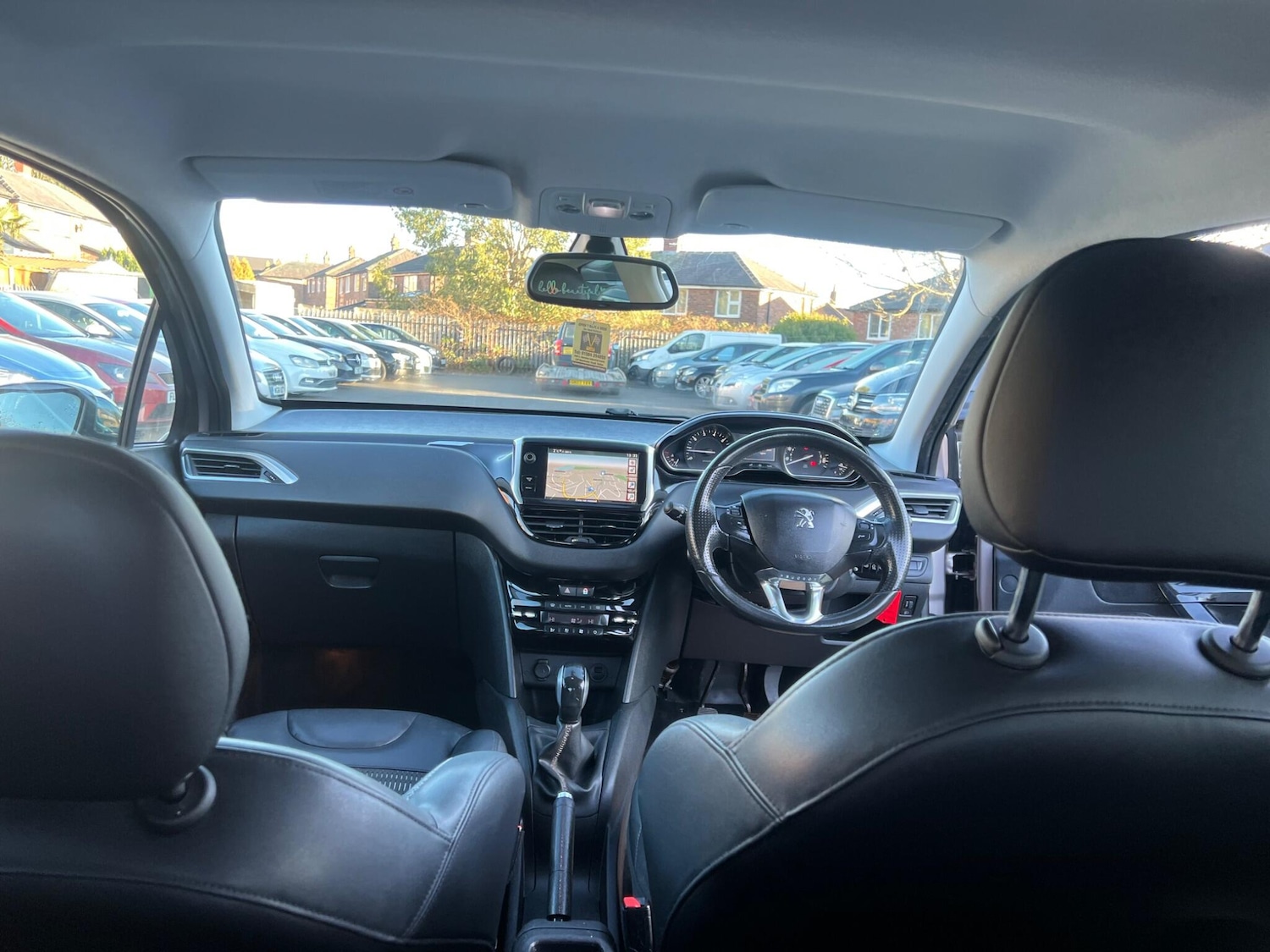 Used Peugeot 208 2012 for sale - 77097628: Photo 60