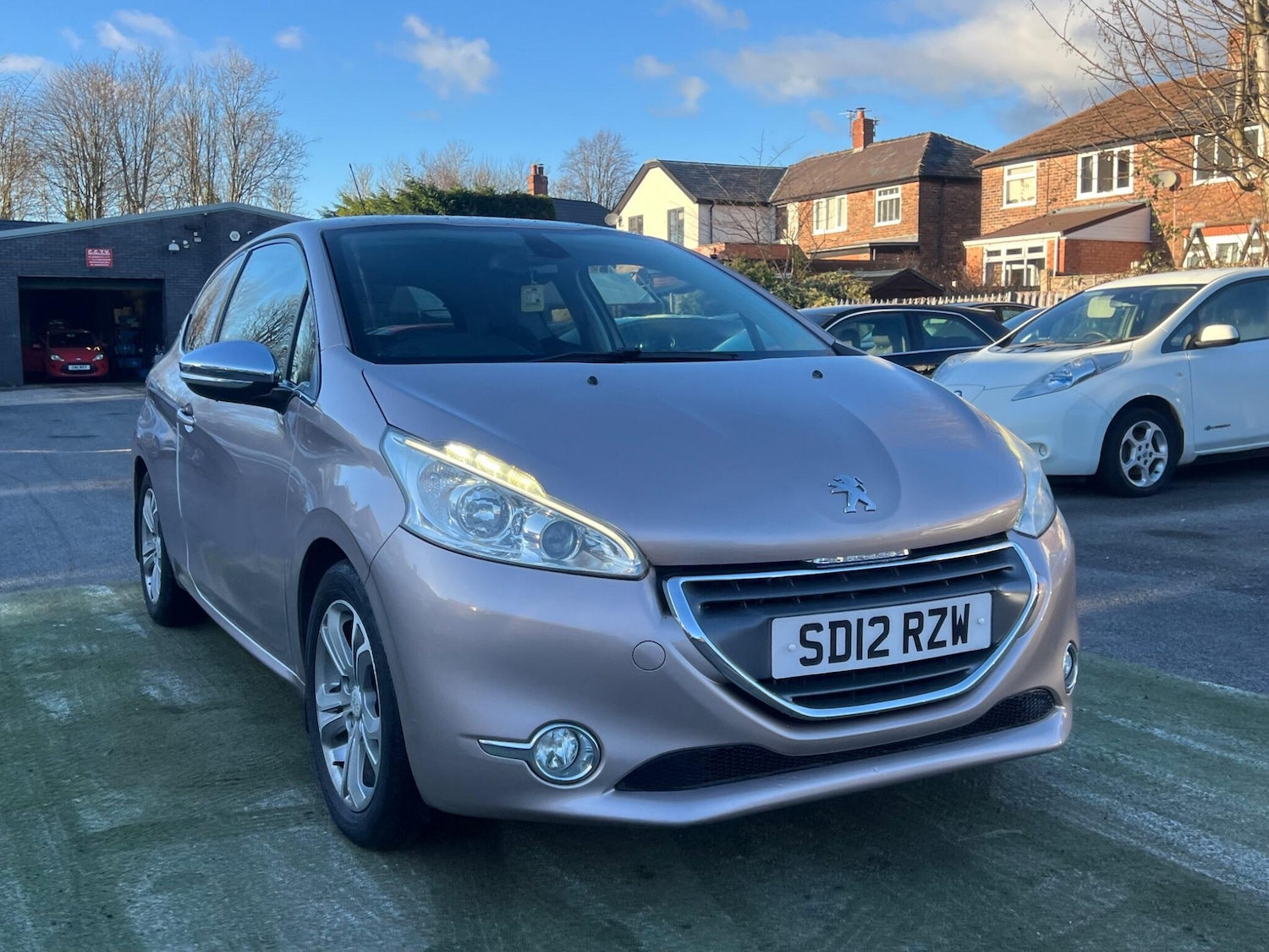 Used Peugeot 208 2012 for sale - 77097628: Photo 7