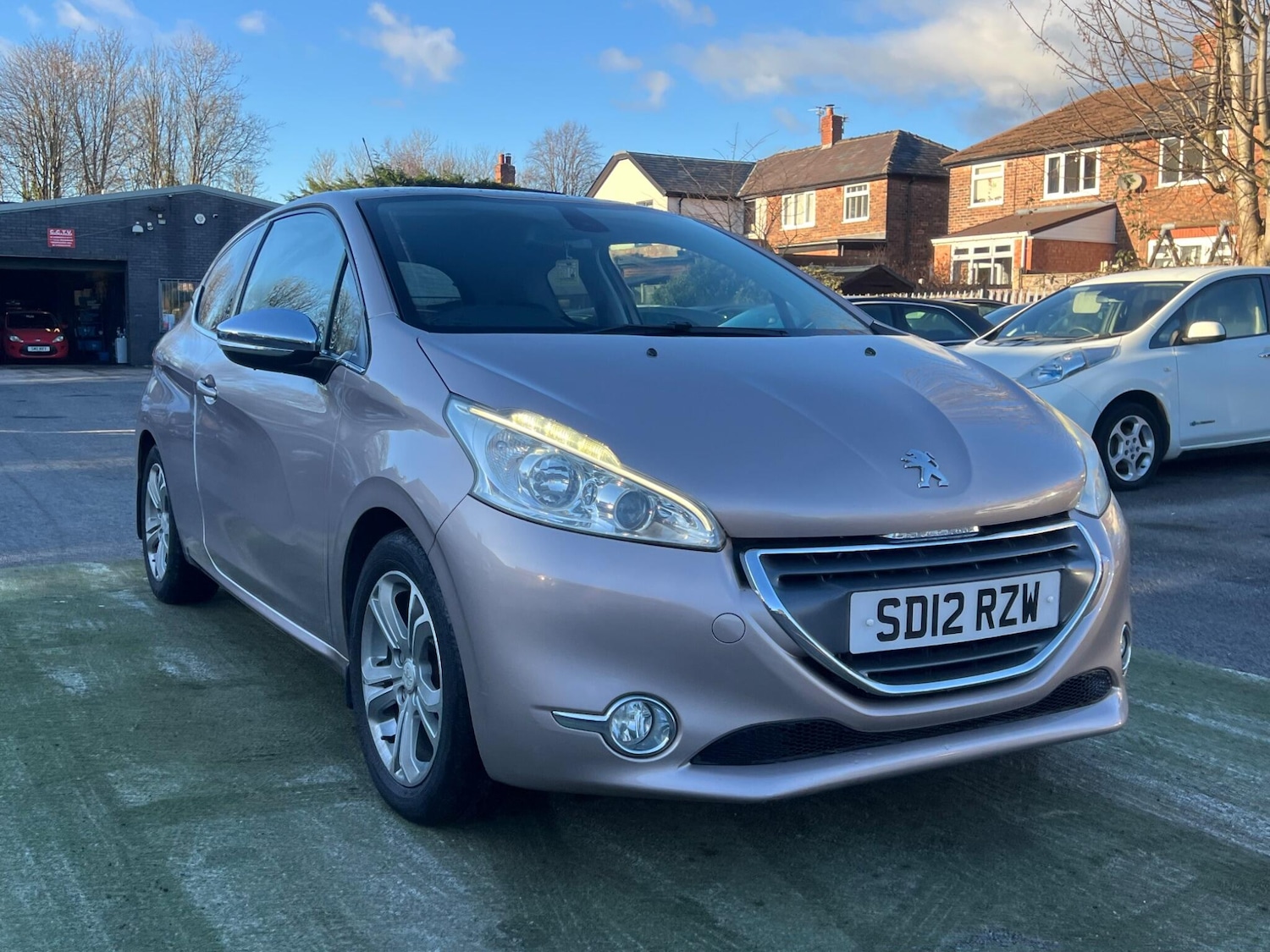 Used Peugeot 208 2012 for sale - 77097628: Photo 8