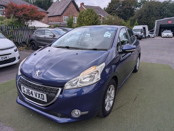 Used Peugeot 208 2014 for sale - 76189945: Photo 14