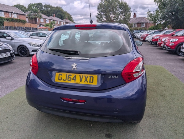 Used Peugeot 208 2014 for sale - 76189945: Photo 27