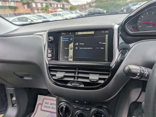 Used Peugeot 208 2014 for sale - 76189945: Photo 58