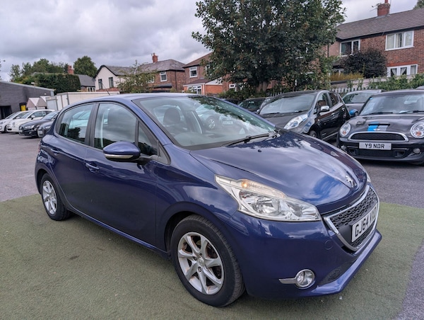 Used Peugeot 208 2014 for sale - 76189945: Photo 9
