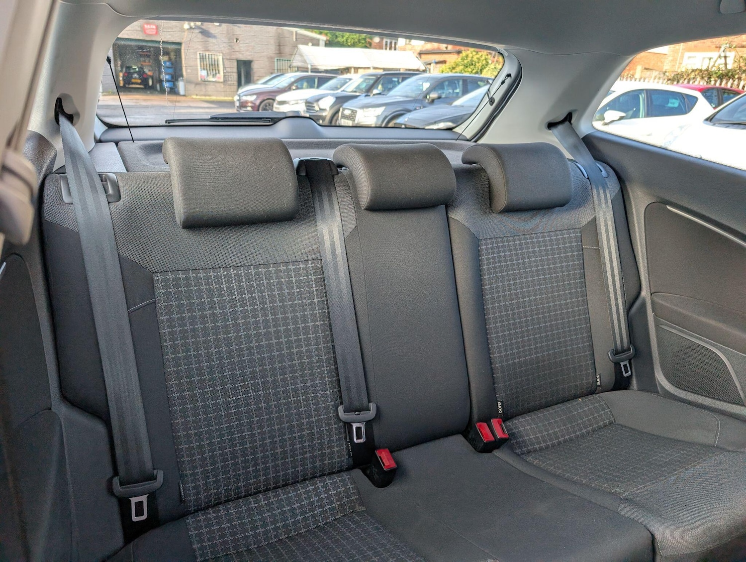 Used Volkswagen Polo 2014 for sale - 76886743: Photo 38