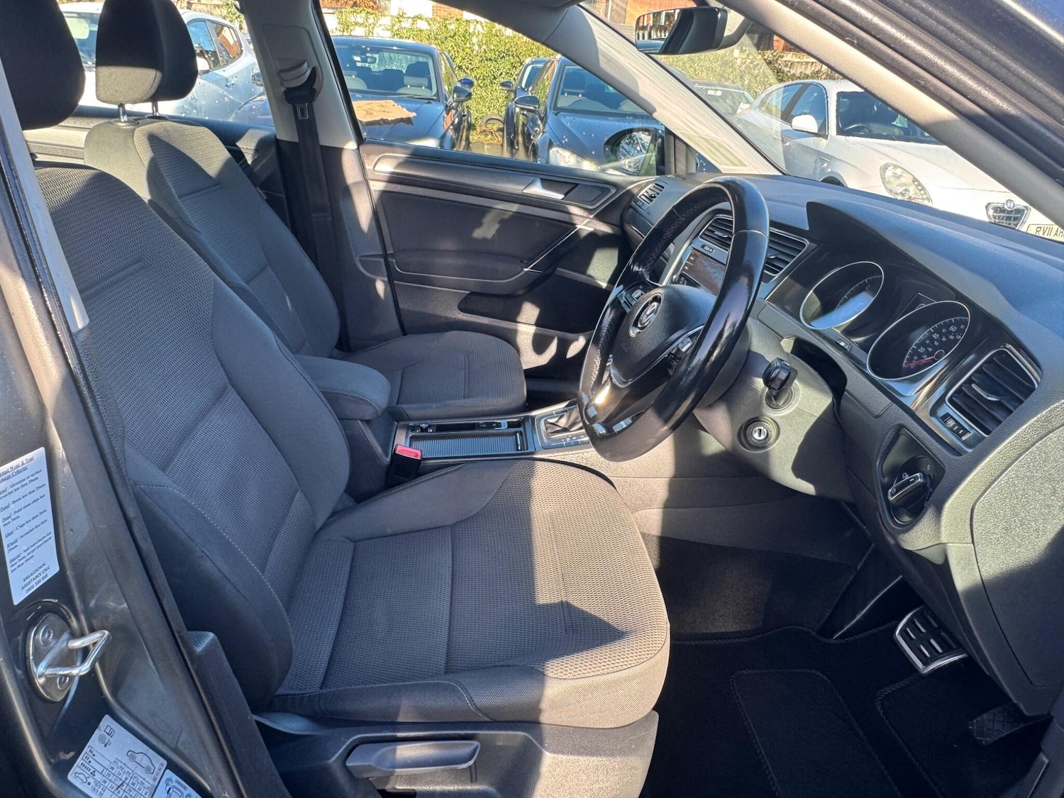 Used Volkswagen Golf 2018 for sale - 77163351: Photo 46