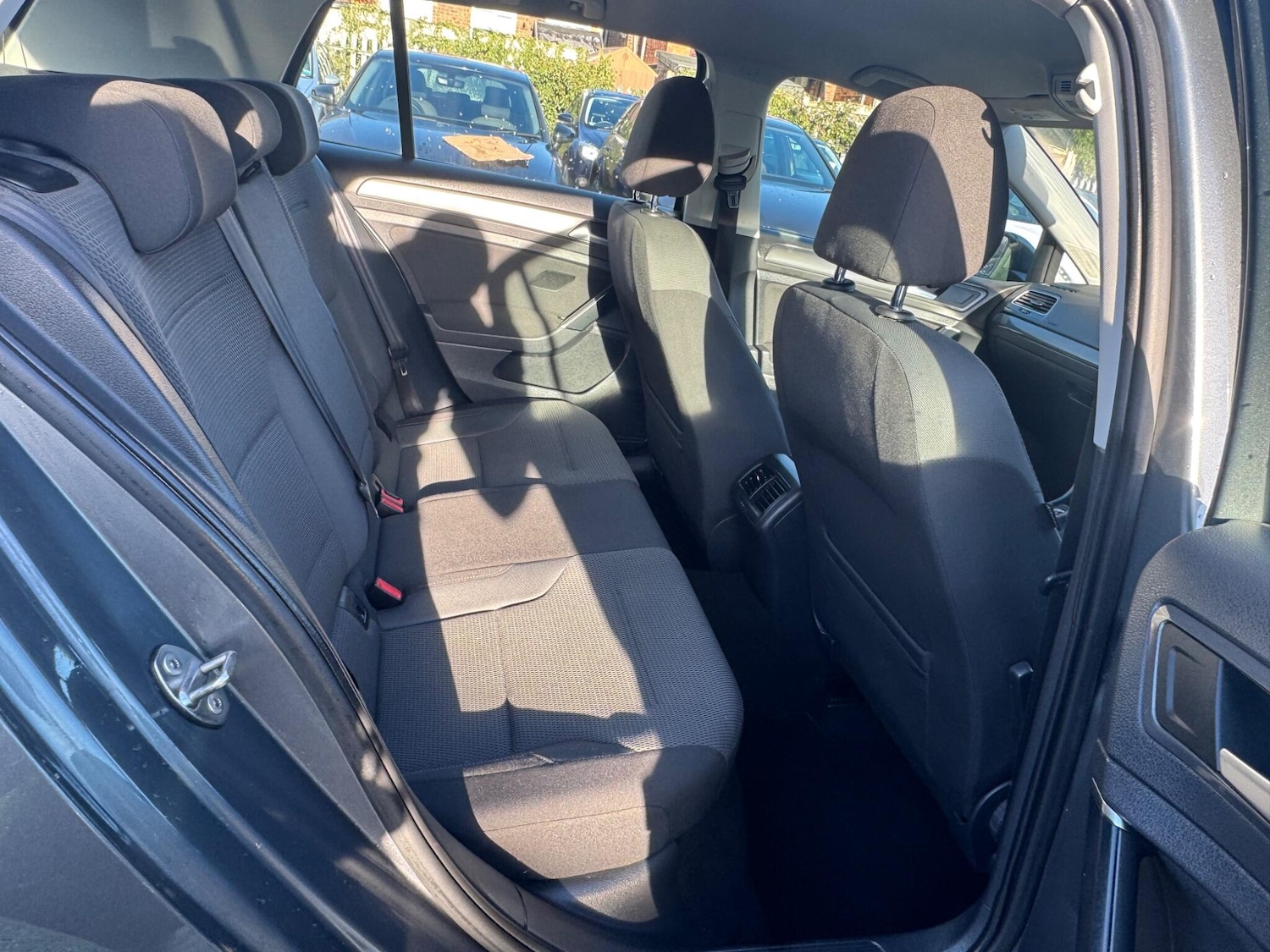 Used Volkswagen Golf 2018 for sale - 77163351: Photo 47