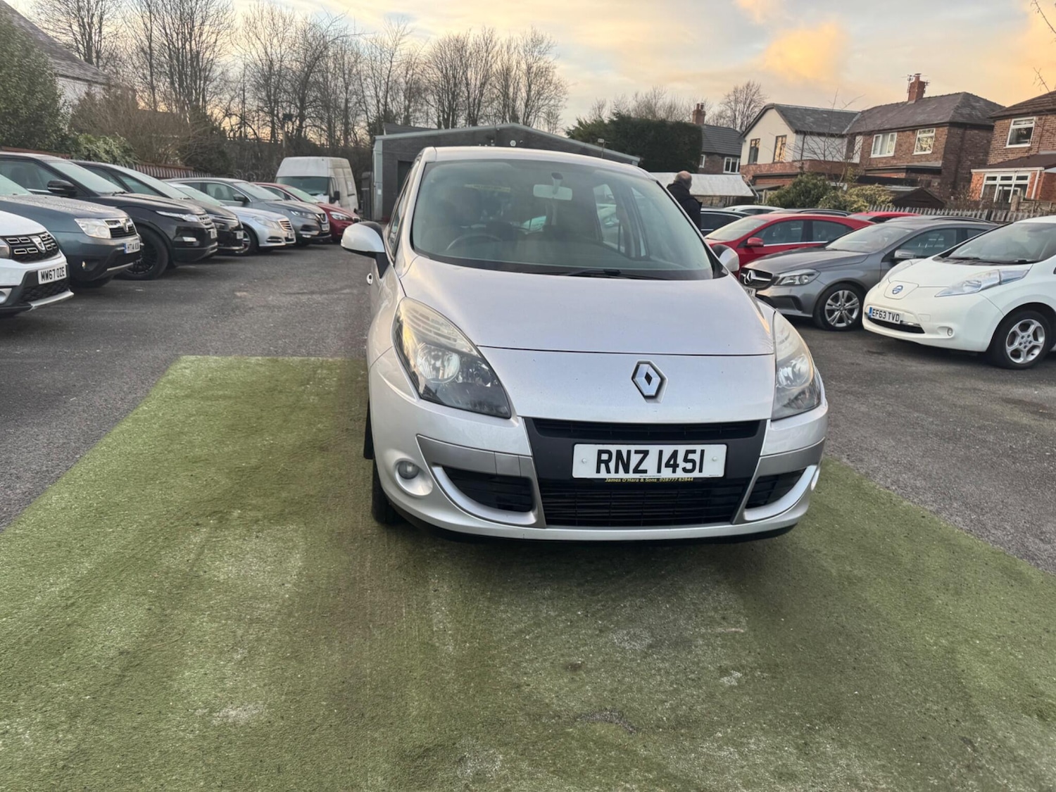 Used Renault Scenic 2012 for sale - 77090847: Photo 2