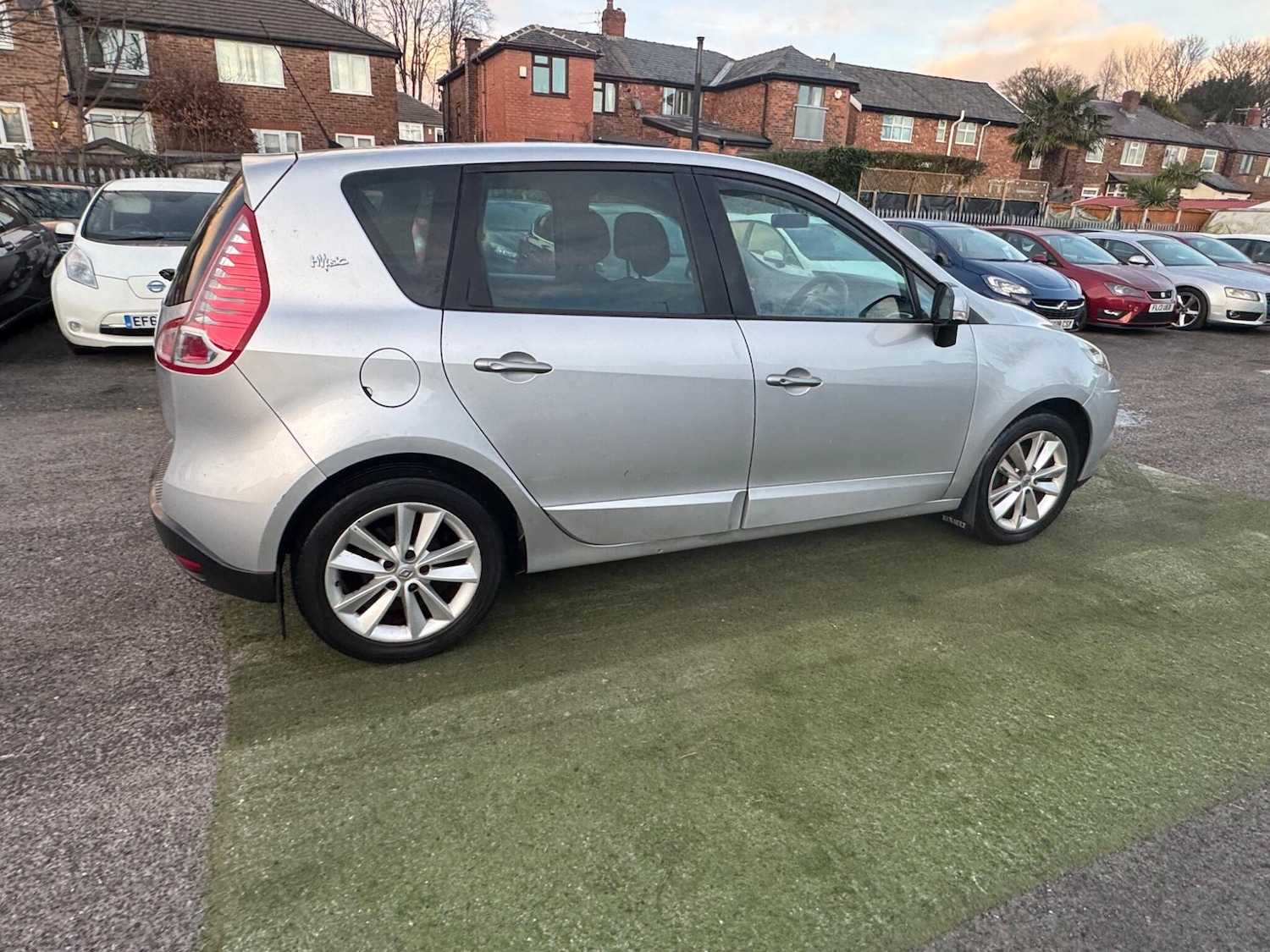 Used Renault Scenic 2012 for sale - 77090847: Photo 28