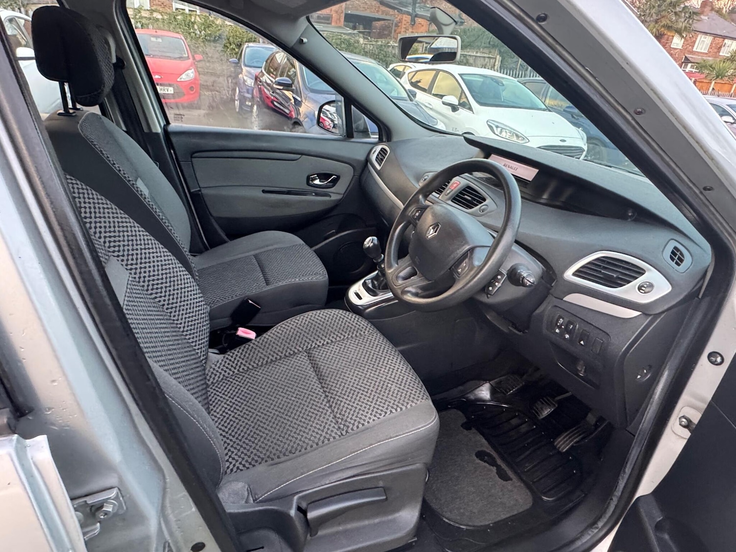 Used Renault Scenic 2012 for sale - 77090847: Photo 41