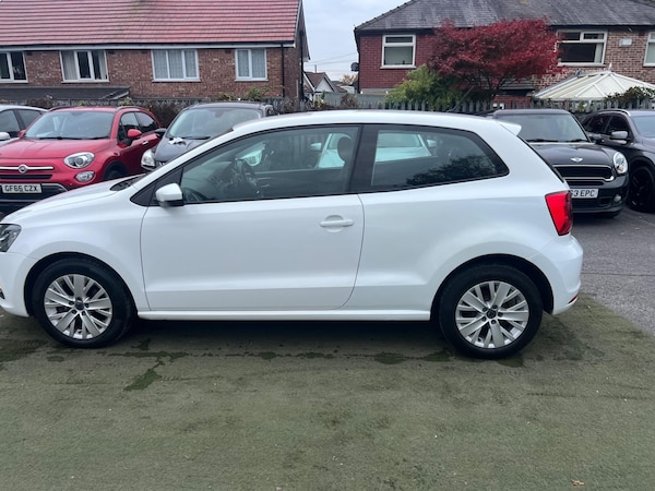 Used Volkswagen Polo 2014 for sale - 76314550: Photo 24