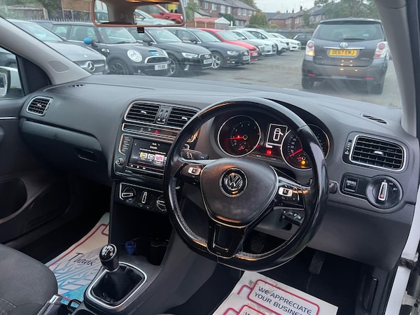 Used Volkswagen Polo 2014 for sale - 76314550: Photo 3