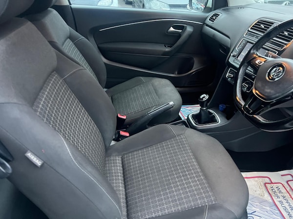 Used Volkswagen Polo 2014 for sale - 76314550: Photo 43