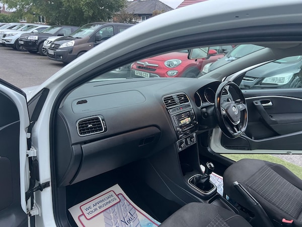 Used Volkswagen Polo 2014 for sale - 76314550: Photo 49