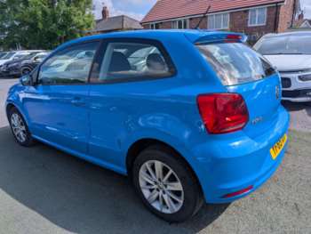 Used Volkswagen Polo 2016 for sale - 74848765: Photo